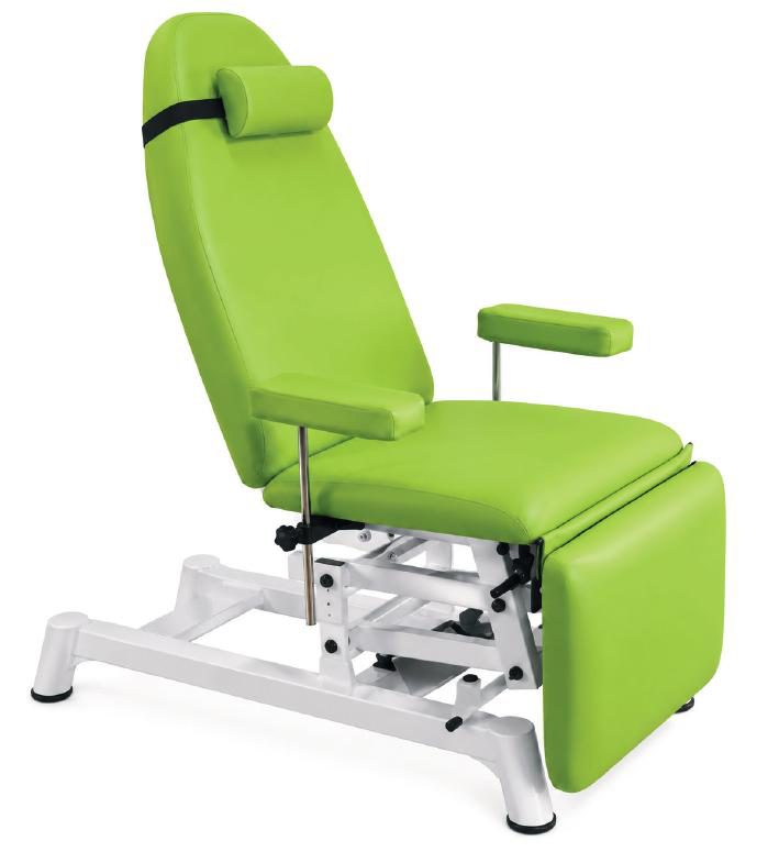 Fauteuil de perfusion et de prélèvement avec potence